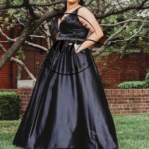 Sherri Hill Prom Dress